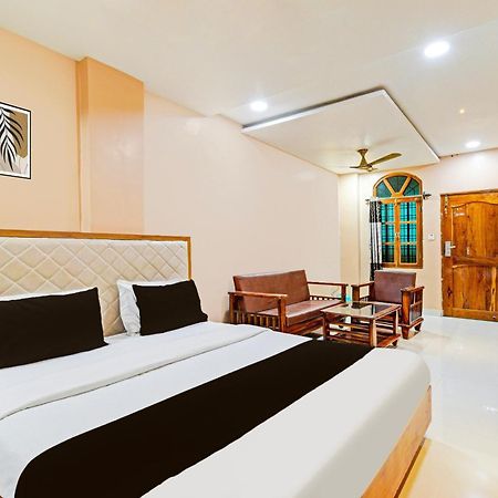 Super Townhouse Mancherial Hotel Mancherāl Екстериор снимка